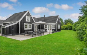 3 Bedroom Awesome Home In Vejby in Vejby